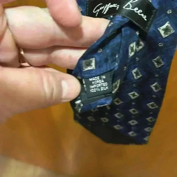 Silk tie - Picture 5 of 5